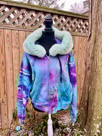 Image 1 of Fur Trimmed Zip Up Hoodie Size XXL