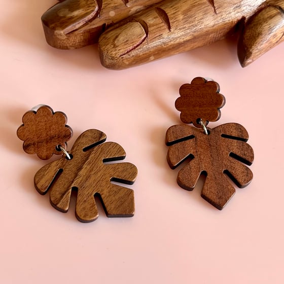 Image of Flower and Leaf Wooden Earrings