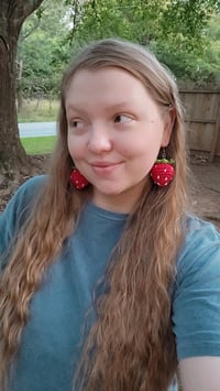 Image 3 of PDF PATTERN | Crochet Strawberry Earrings Pattern