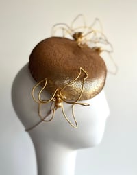 Image 4 of Gold sequin button 