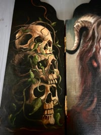 Image 3 of Tríptico de Lucifer
