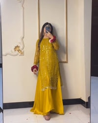 Image 4 of Mehndi Pret 