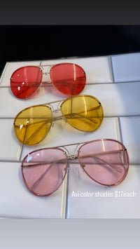 Image 1 of Avi Color shades