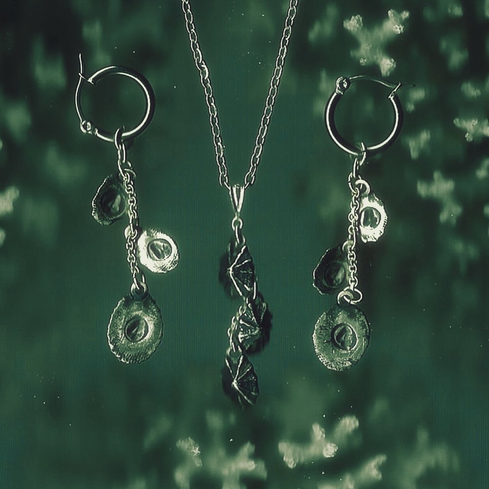 Triple Opihi Earring + Pendant Set 