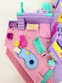 Image 5 of Ensemble bracelet et Polly Pocket The Mansion