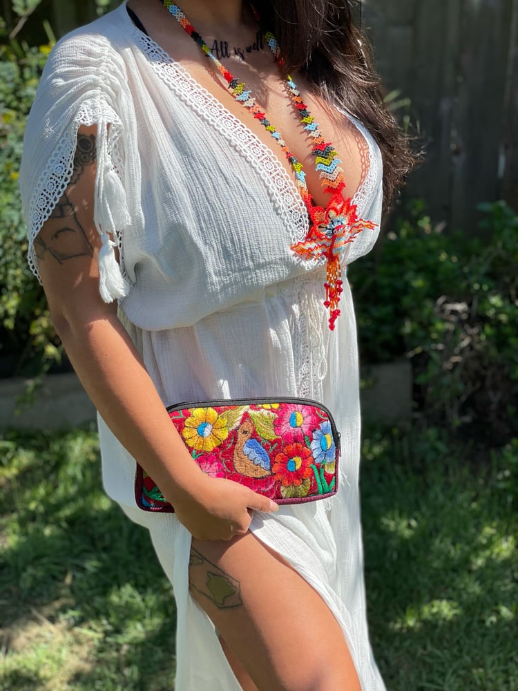 Image of Handheld Mexican purse