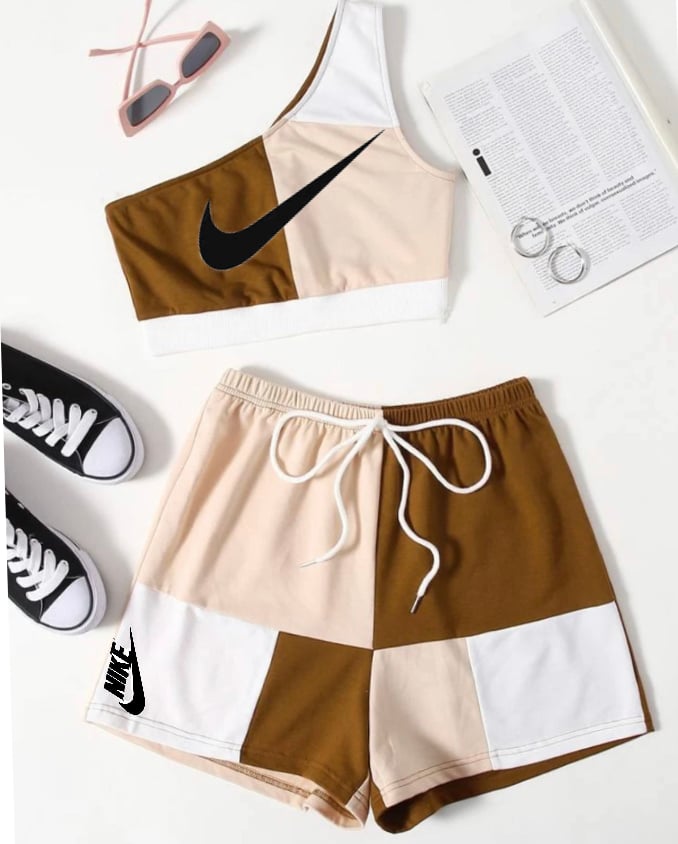Image of Nike outfit  mixed colored 