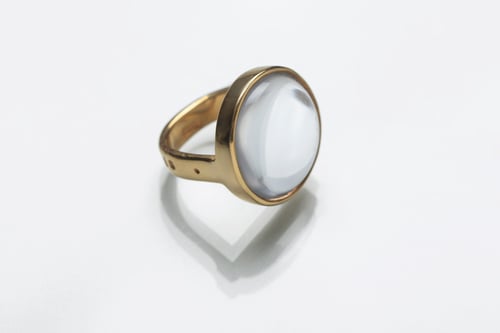 Image of "Sun touching water..." gold plated silver ring with rock crystal  · SOL CONTRECTANS...  ·