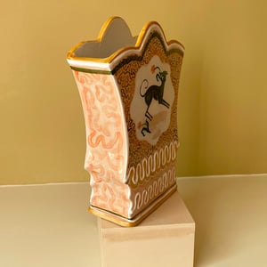 Image of Arranging Flowers - Large Romantic Vase