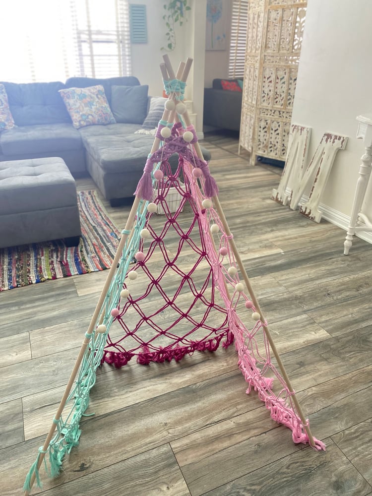 Image of Macrame tent “unicorn”