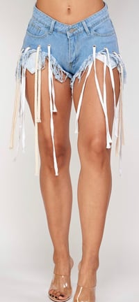 Shoelace Shorts 