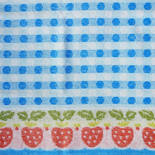 Image of Towel - Strawberries