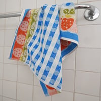 Image 2 of Towel - Strawberries