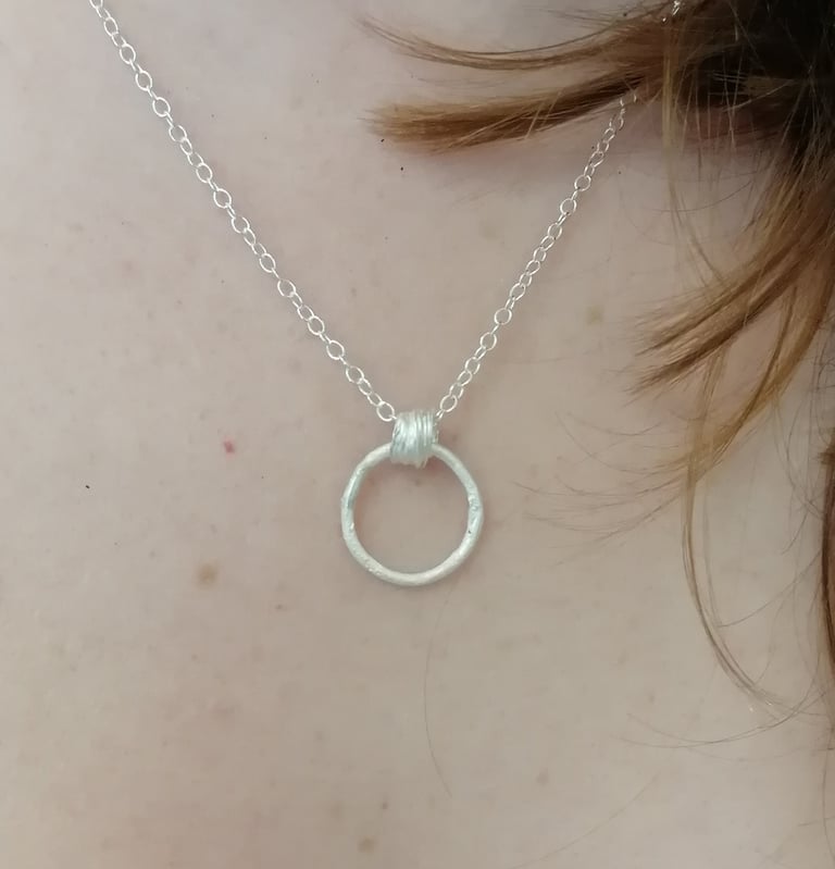 Wrap Oval Necklace  Image 2