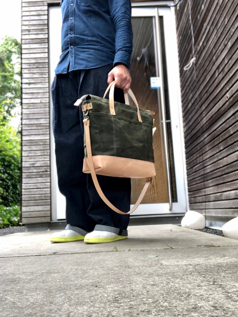 Image of Olive green waxed canvas tote bag / office bag with luggage handle attachment leather handles and sh