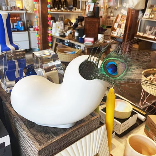 Image of Kirby Vase - Curly