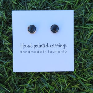 Image of Black Shimmer Studs (8mm)