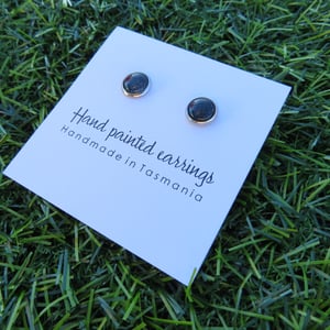 Image of Black Shimmer Studs (8mm)