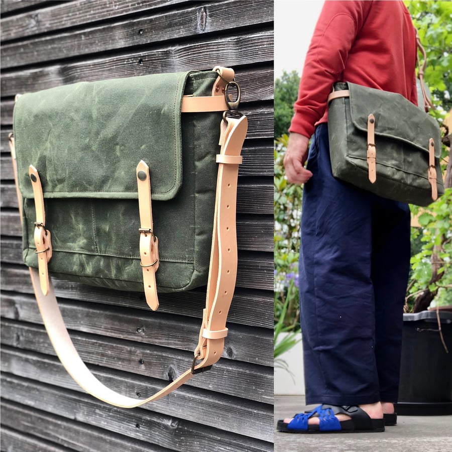 Image of Olive green messenger bag in waxed canvas / Musette with adjustable shoulderstrap UNISEX