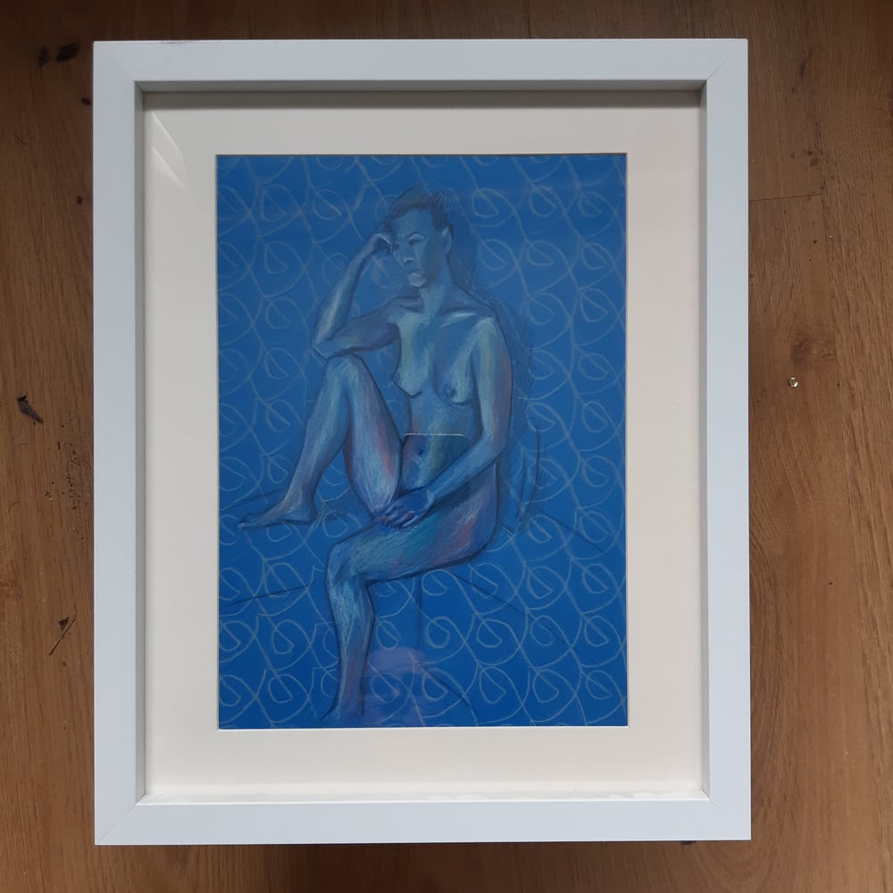 Image of Blue pattern nude