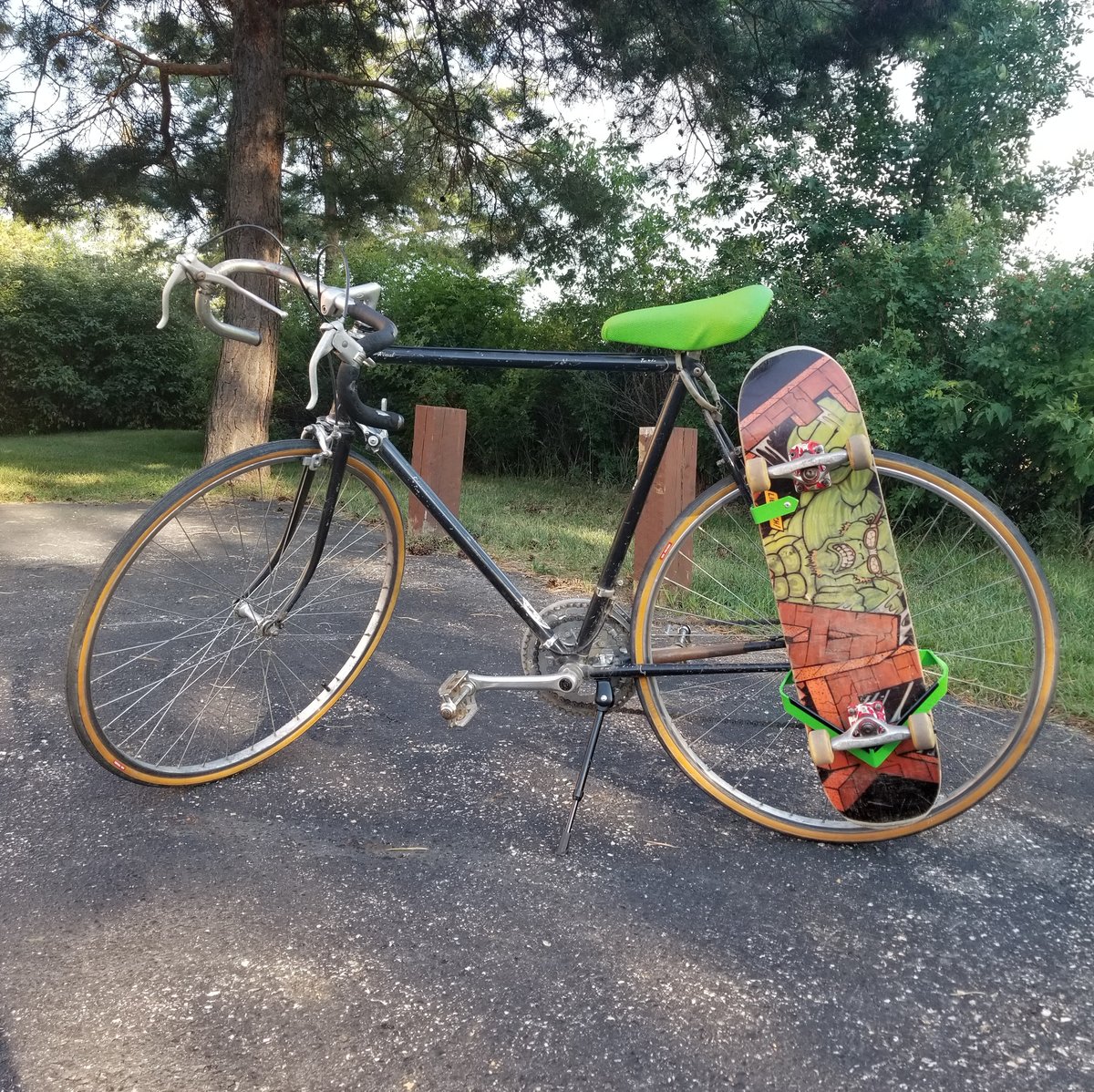 Skate Diamond- Lime Green