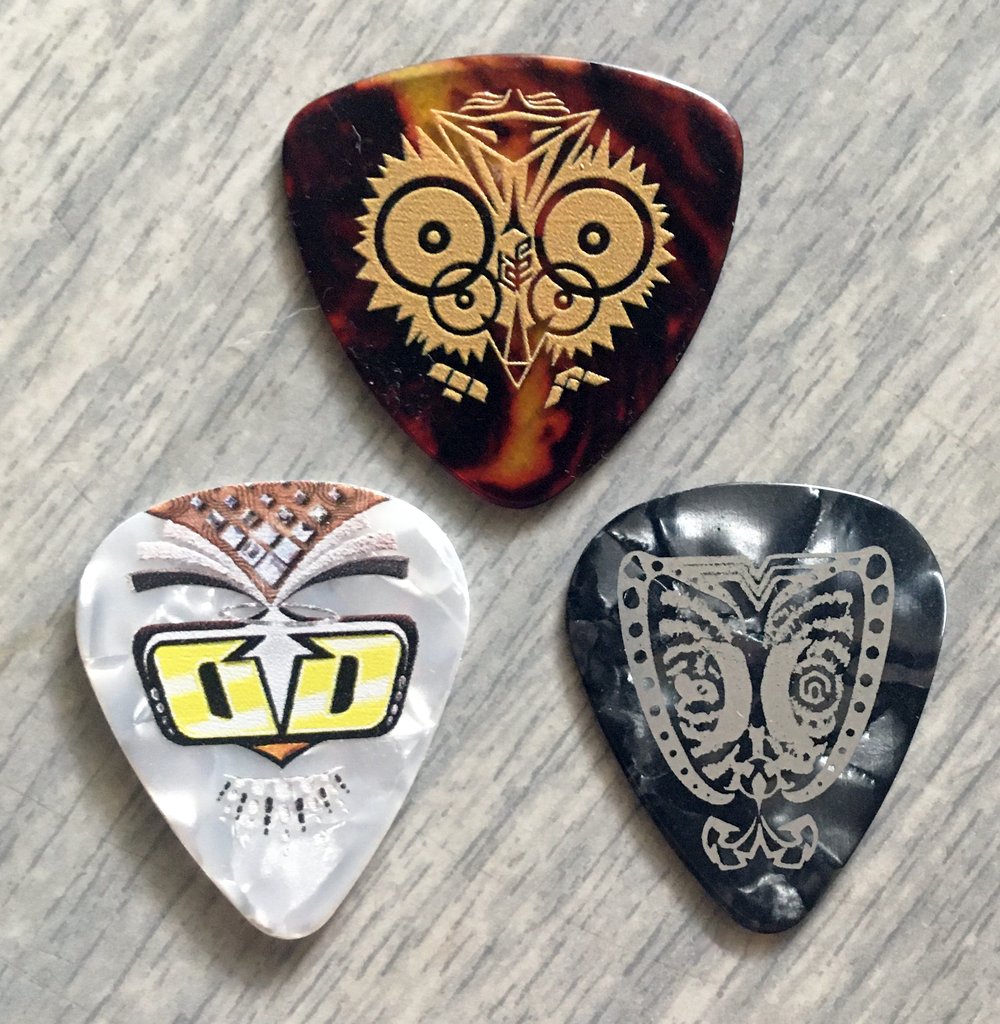 “(1986) Comedy/Western” Guitar Pick Set