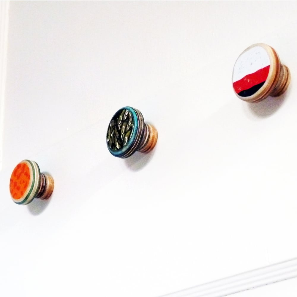 Image of Small and Long - SkateDot - Recycled Skateboard Round Dot Wall Hook