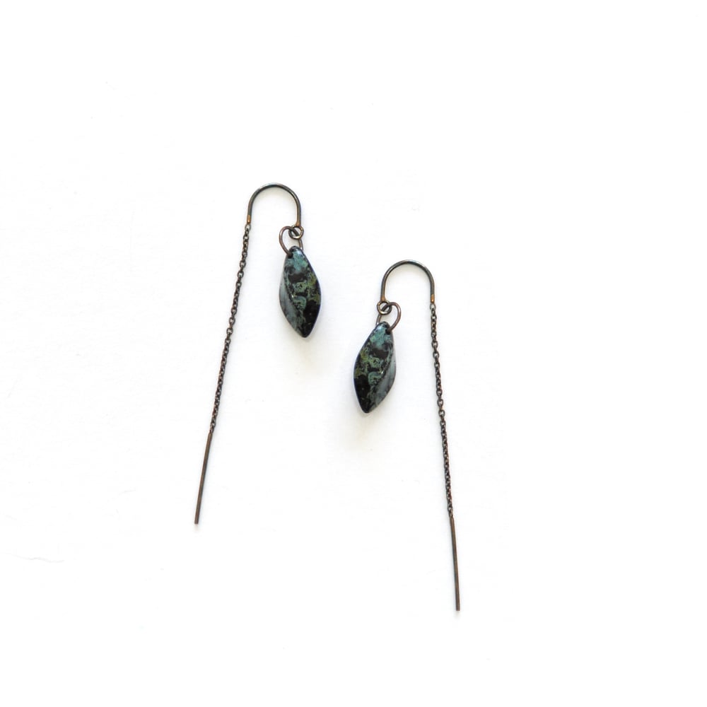 Image of STELLAR short drop earrings