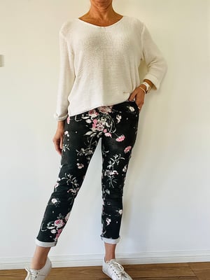 Image of Carolyn Floral Pants Black