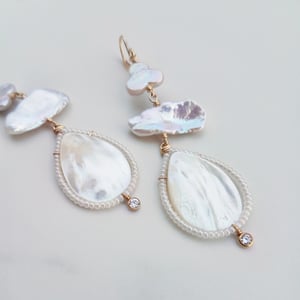 Pearl & Shell Drop Earrings 