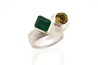 Image 3 of Emerald and citrine sculptural ring in sterling silver. Contemporary Jewellery by Chris Boland