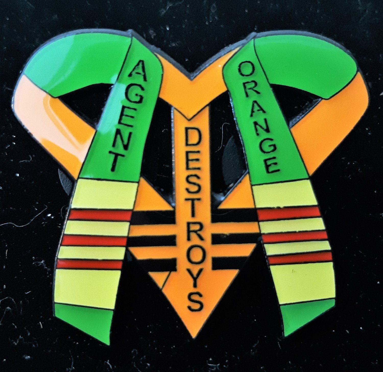 Image of Vietnam Veteran Agent Orange 2 Ribbons pin