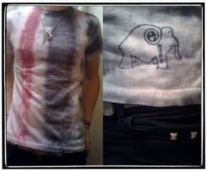 Image of Red vs Black ENDER Elephant's