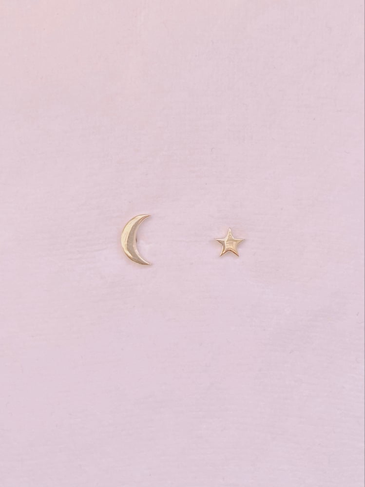 Image of Moon & Star Earrings in Gold