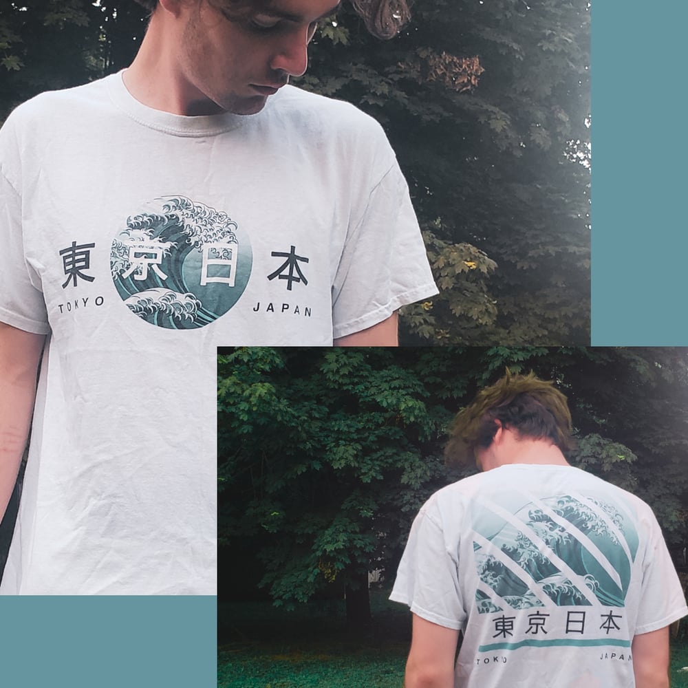 Image of Tokyo Japan wave Graphic Tee