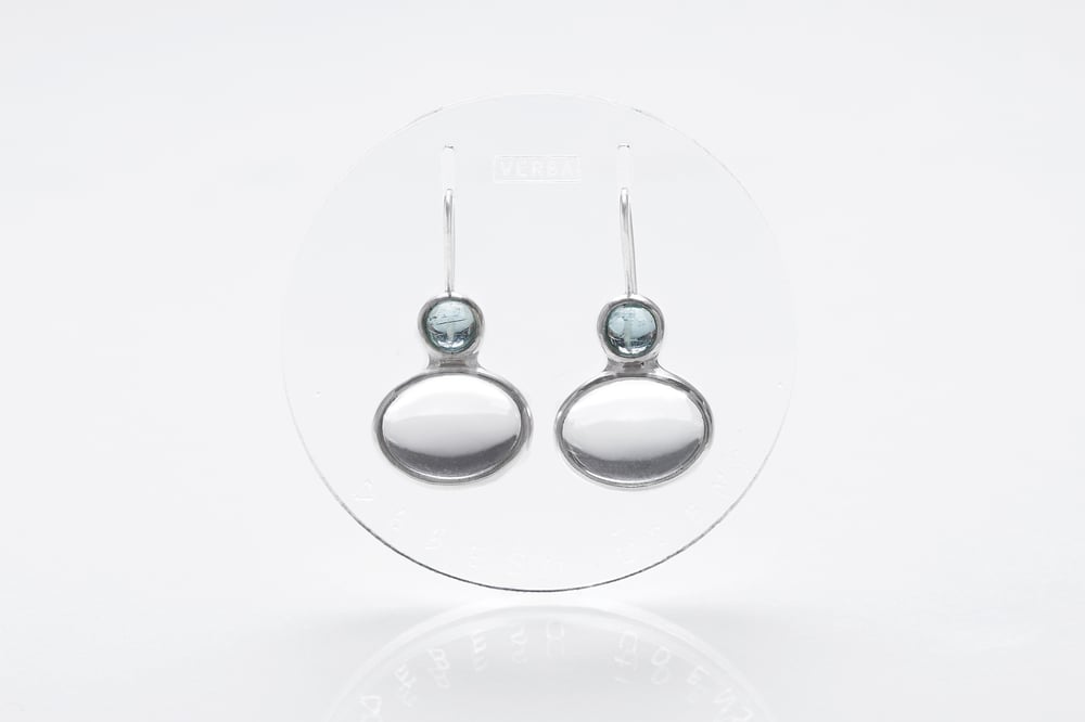 Image of "Sky water" silver earrings with aquamarines and rock crystals  ·  AQUA CAELESTIS  ·