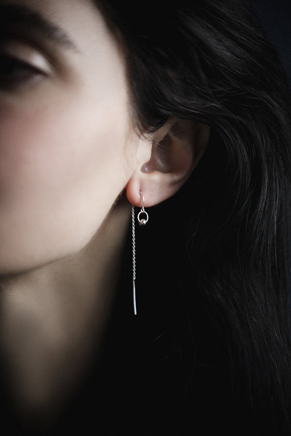 Image of SIMPLE SILVER short drop earrings
