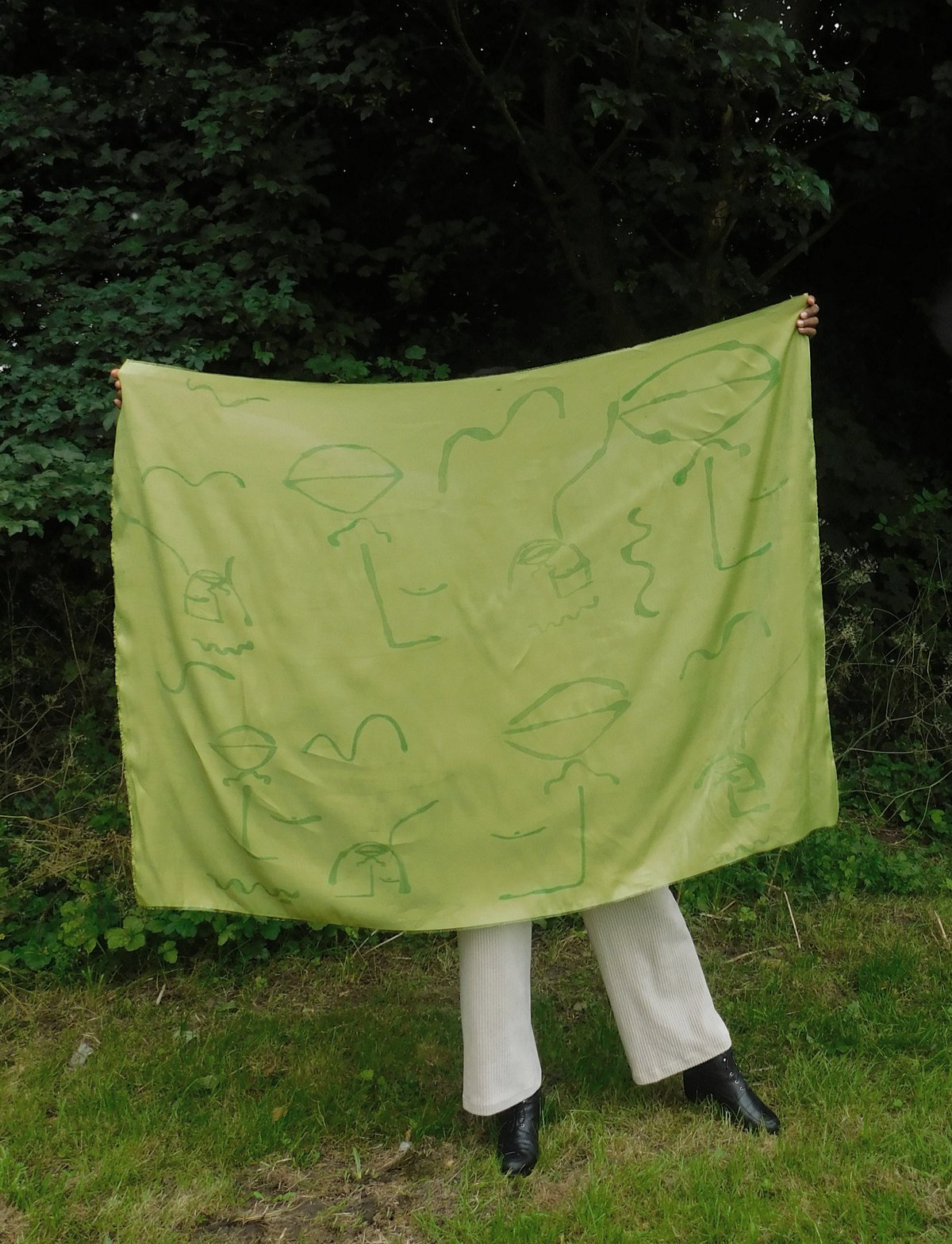Image of gold n green scarf 