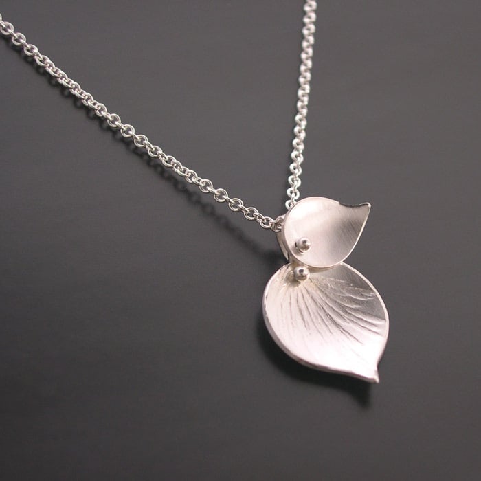 Image of Double Leaf Pendant