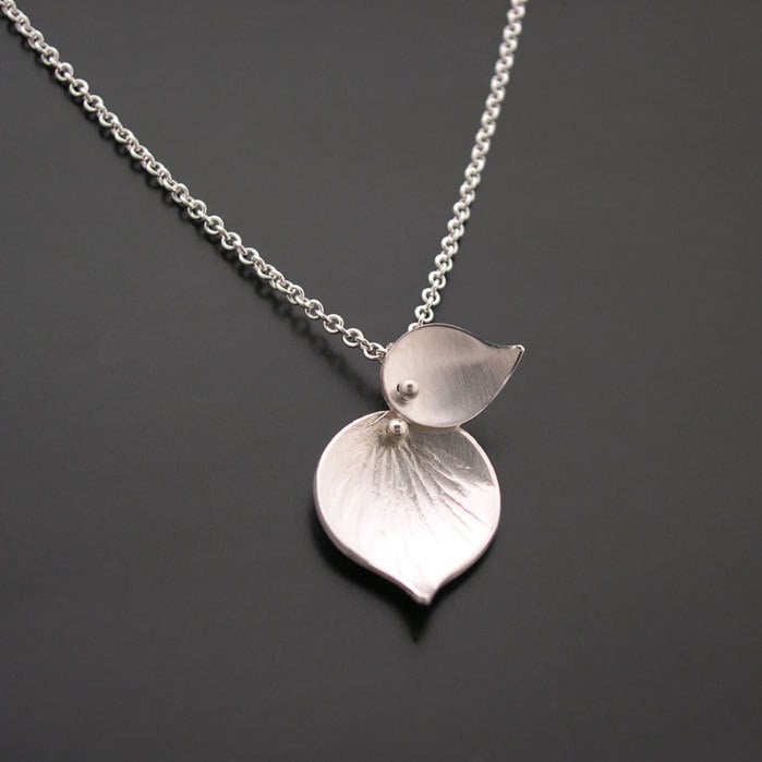 Image of Double Leaf Pendant