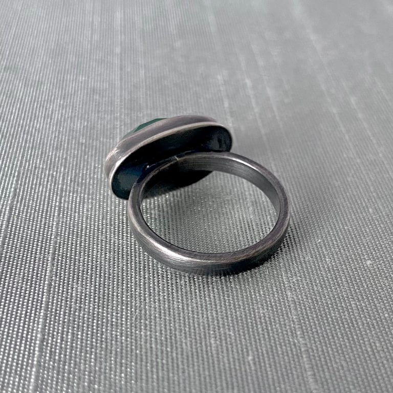 Faceted Green Onyx and Sterling Silver Ring Image 5