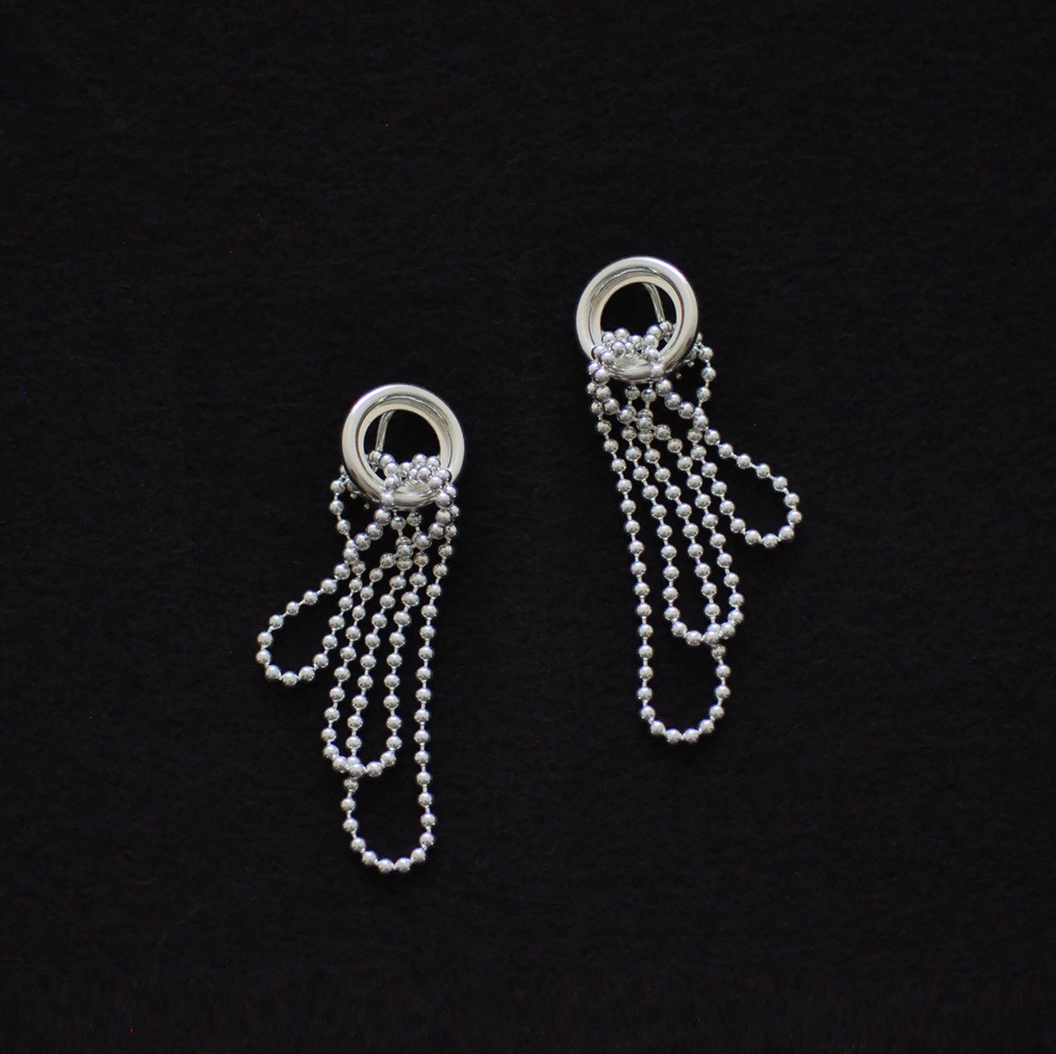 Image of SIMPLE SILVER clip earrings