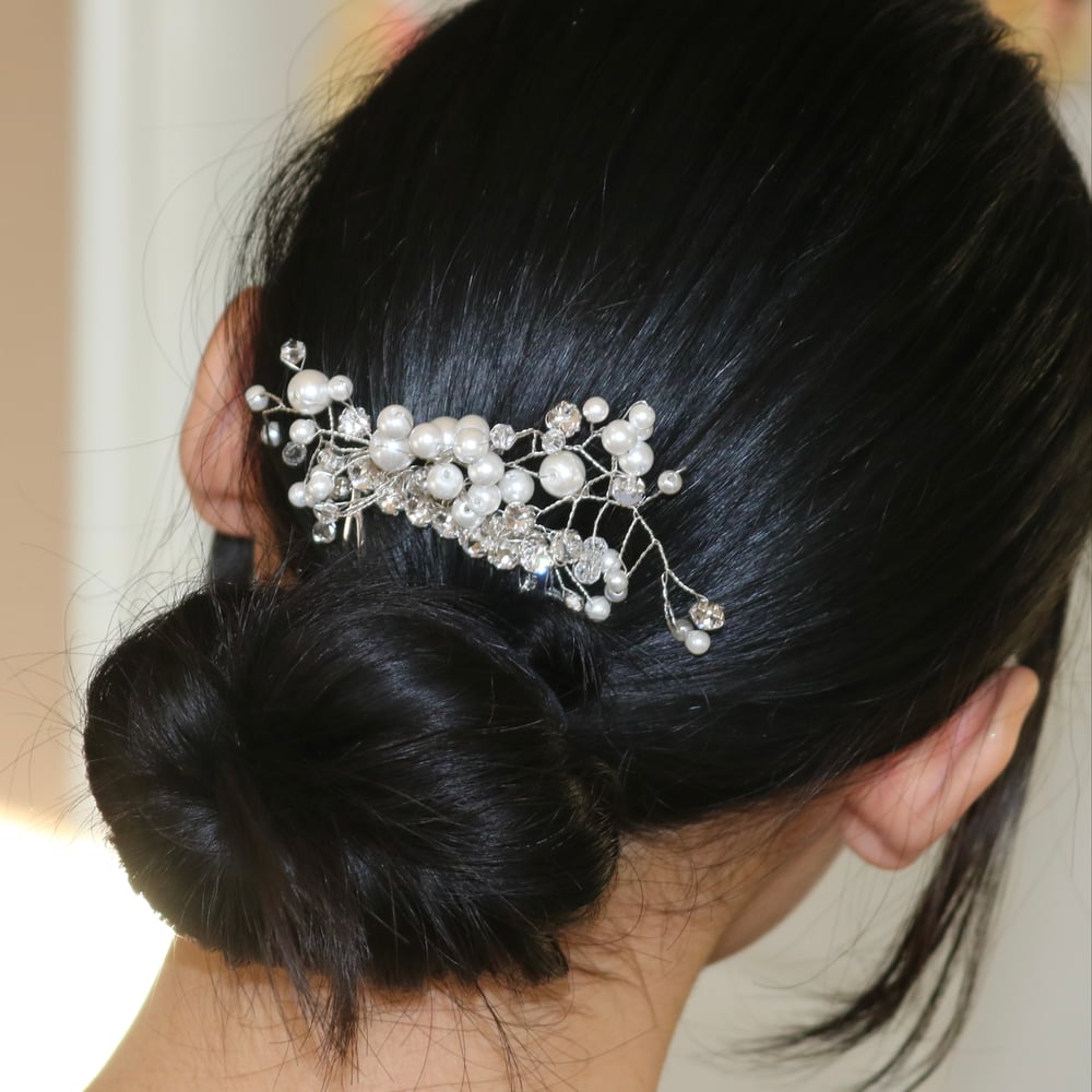 Image of Medium Rhinestone + Pearl Hair Pin