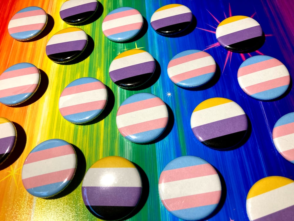 Image of PRIDE Flag Buttons
