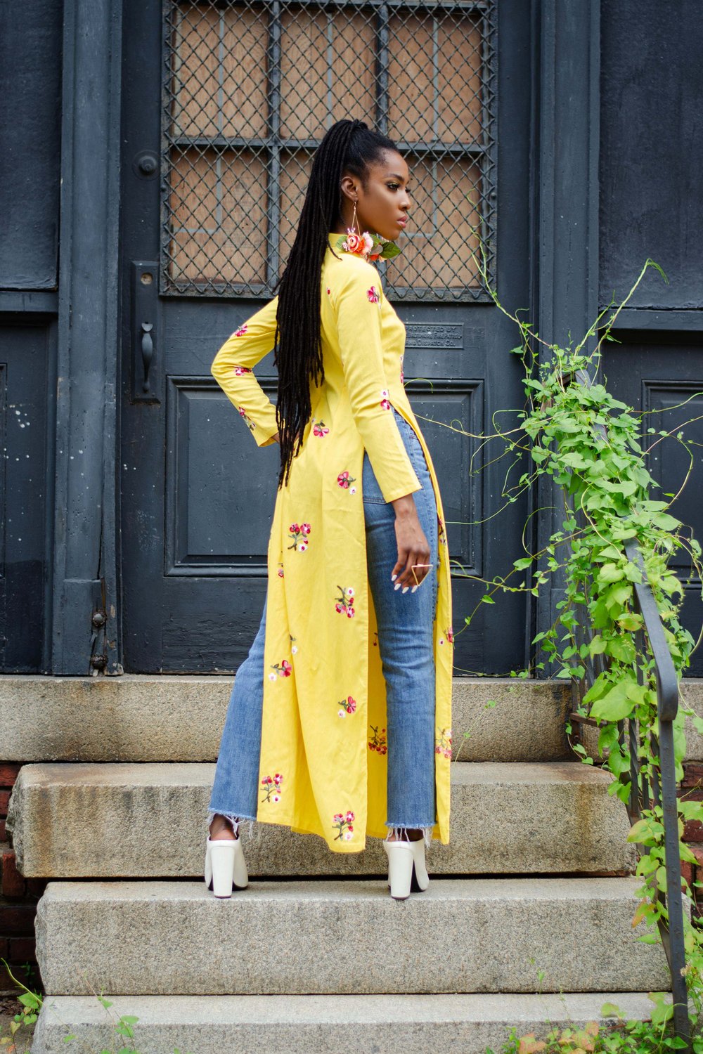 Image of Vintage Banana Yellow Floral Embroidered Qipao