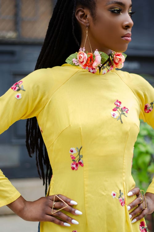 Image of Vintage Banana Yellow Floral Embroidered Qipao