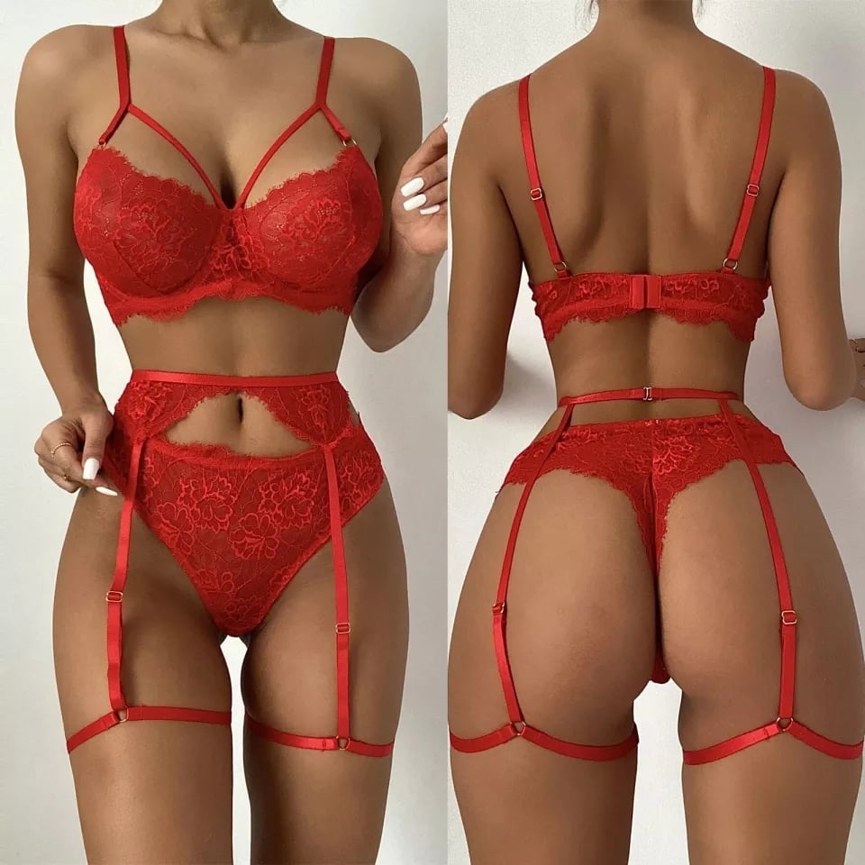 3 pieces Ladies Strap Lace lingerie