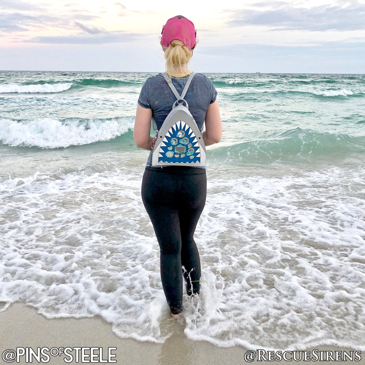 Image of Kawaii Shark Ita Bag