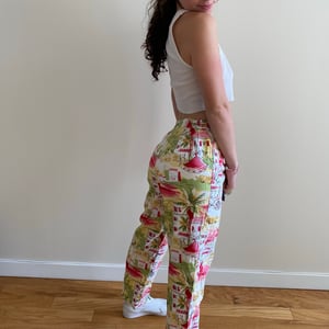 Vintage pants with the funnest print