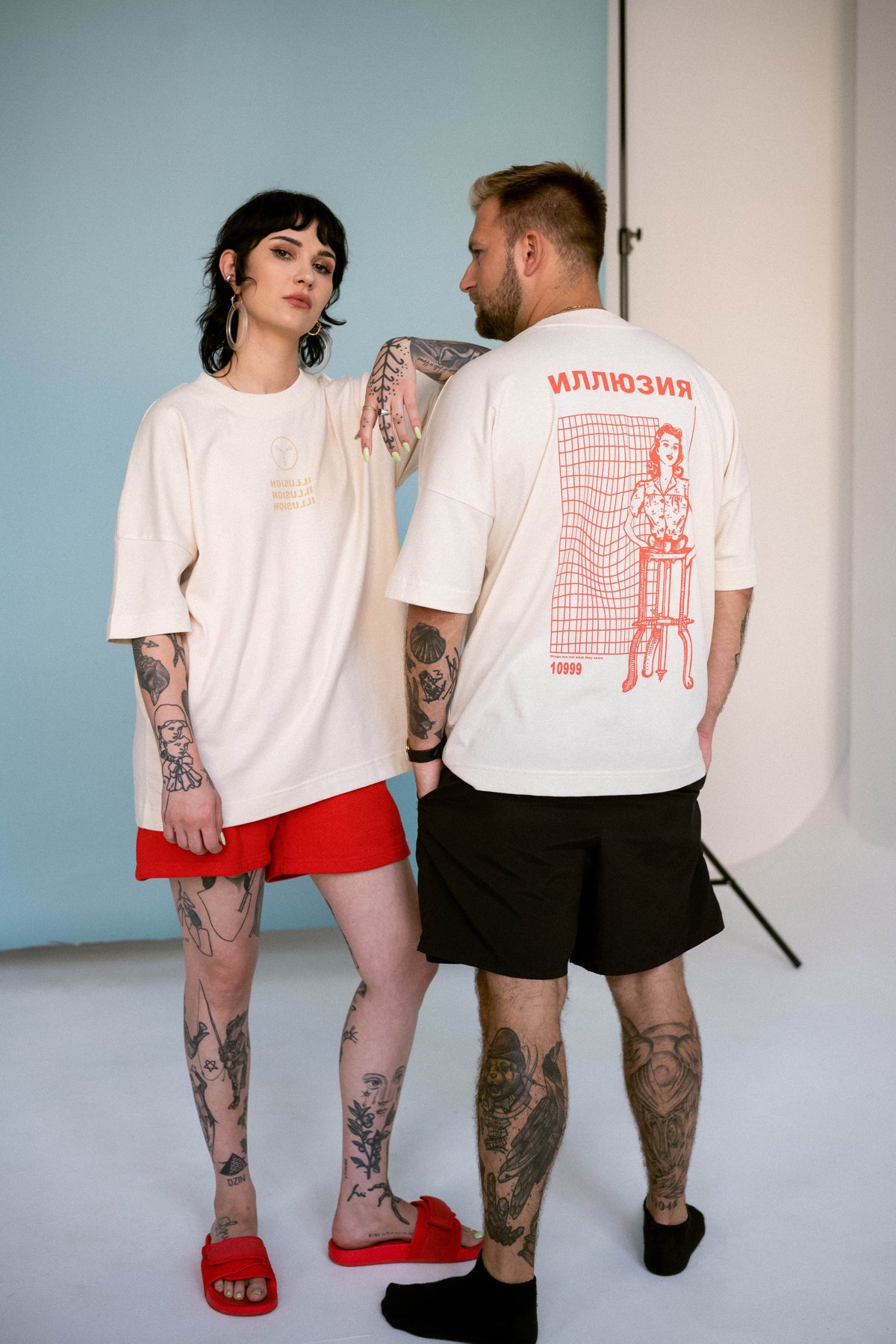 Image of ILLUSION tee red